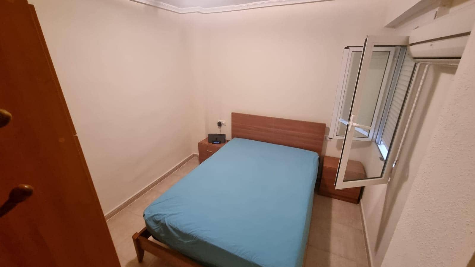 Comercial para venda em Torrevieja - 525 000 € (Ref: 7016829)