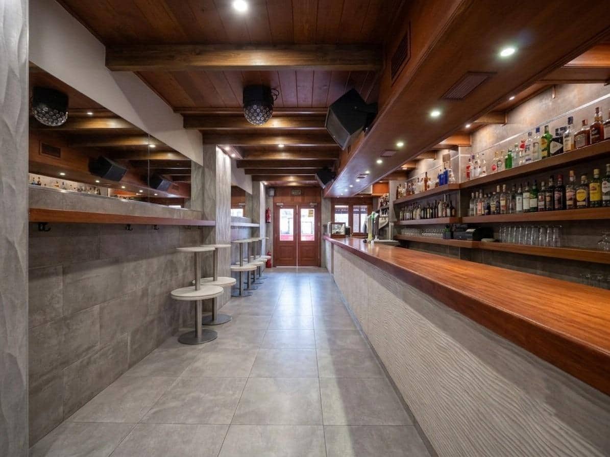 Erhverv til salg i Torrevieja - € 600.000 (Ref: 7016829)