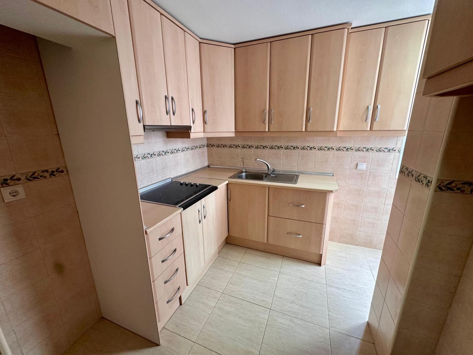 4 chambre Penthouse à vendre à Torrevieja avec garage - 660 000 € (Ref: 7545666)