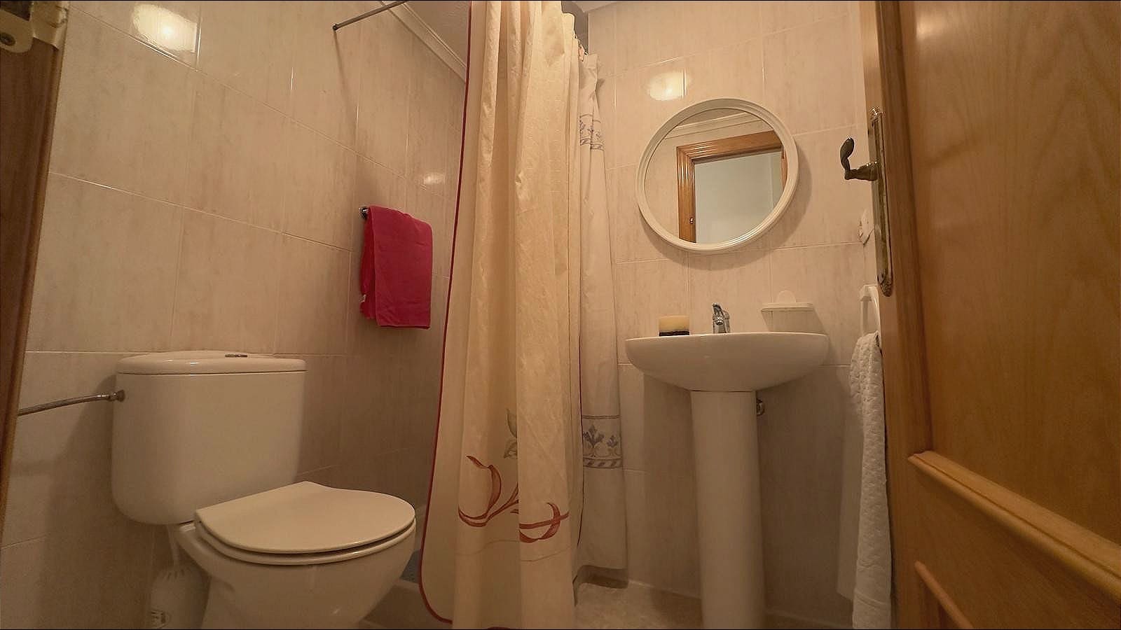 2 soveværelse Lejlighed til salg i Torrevieja - € 132.000 (Ref: 8020512)