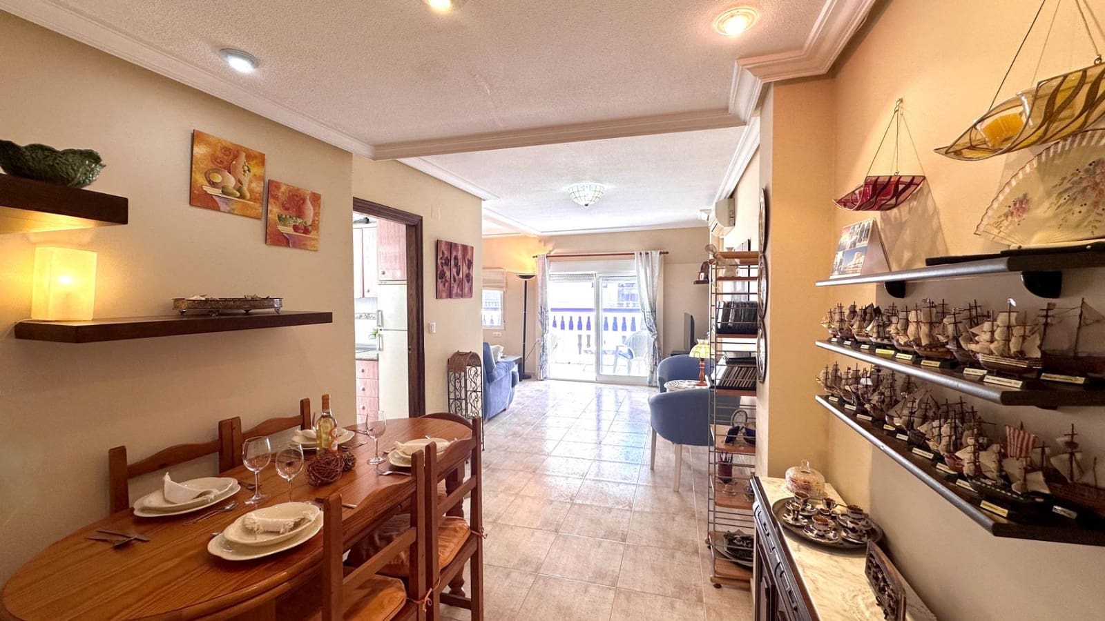 3 bedroom Apartment for sale in Torrevieja - € 223,000 (Ref: 8253987)