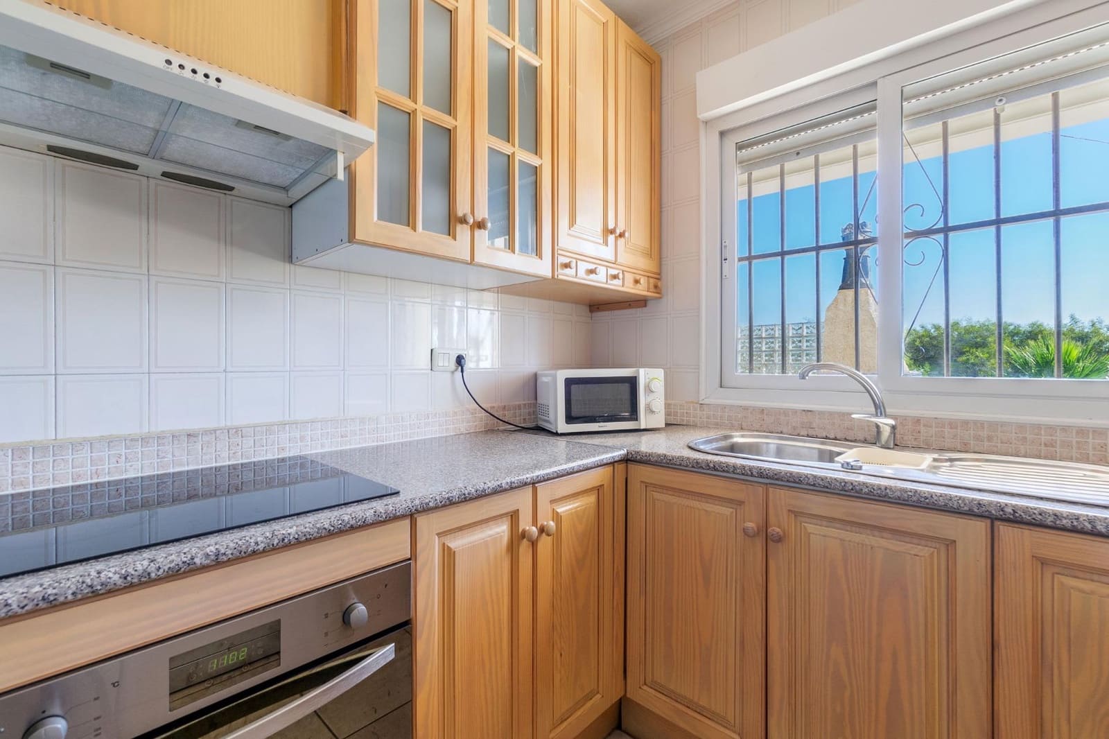 6 chambre Villa/Maison à vendre à Playa Flamenca avec piscine - 1 000 000 € (Ref: 8430675)