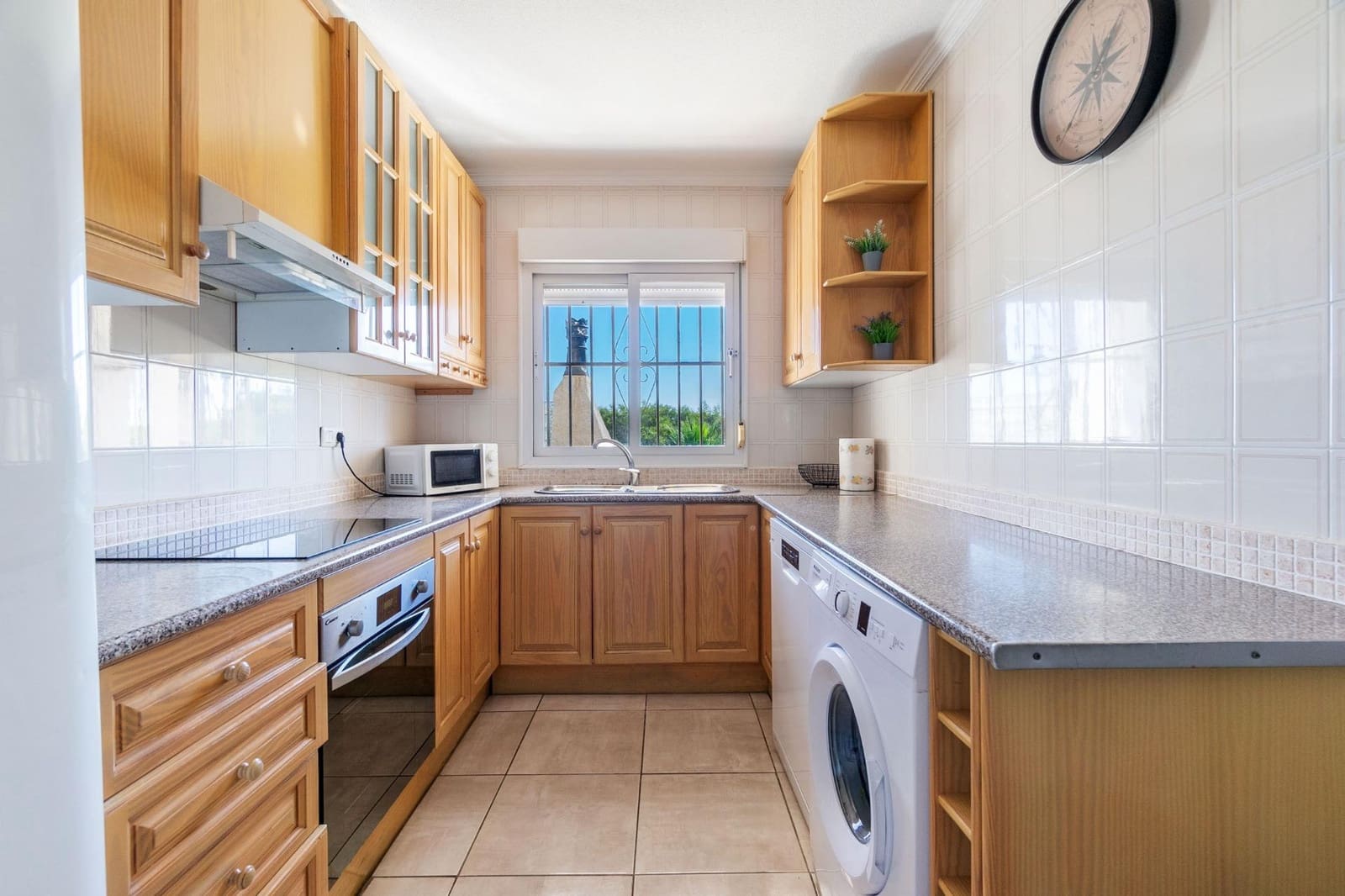 6 chambre Villa/Maison à vendre à Playa Flamenca avec piscine - 1 000 000 € (Ref: 8430675)