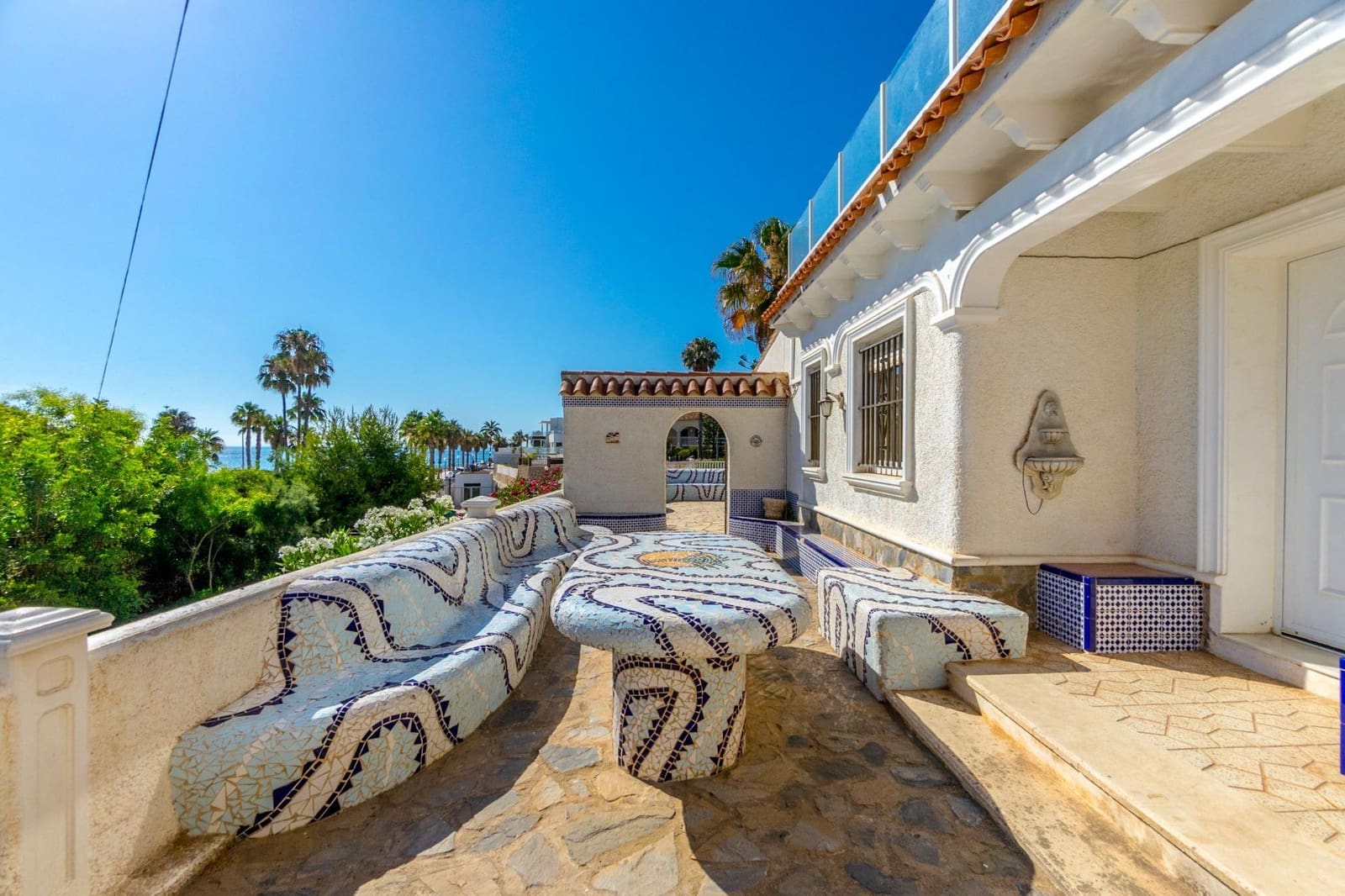 6 chambre Villa/Maison à vendre à Playa Flamenca avec piscine - 1 000 000 € (Ref: 8430675)