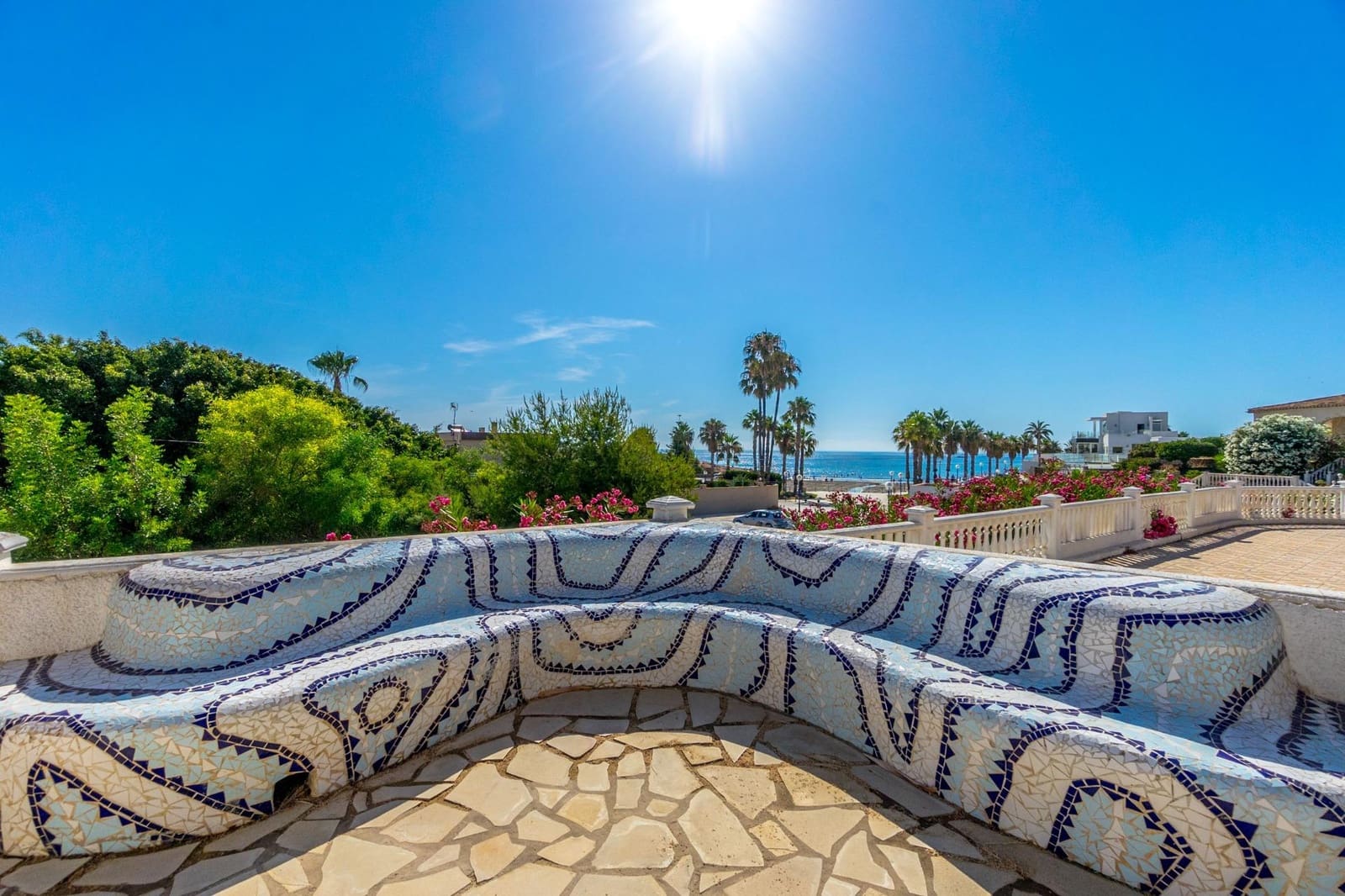 6 chambre Villa/Maison à vendre à Playa Flamenca avec piscine - 1 000 000 € (Ref: 8430675)