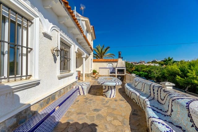 6 chambre Villa/Maison à vendre à Playa Flamenca, Orihuela avec piscine - 1 000 000 € (Ref: 8430675)