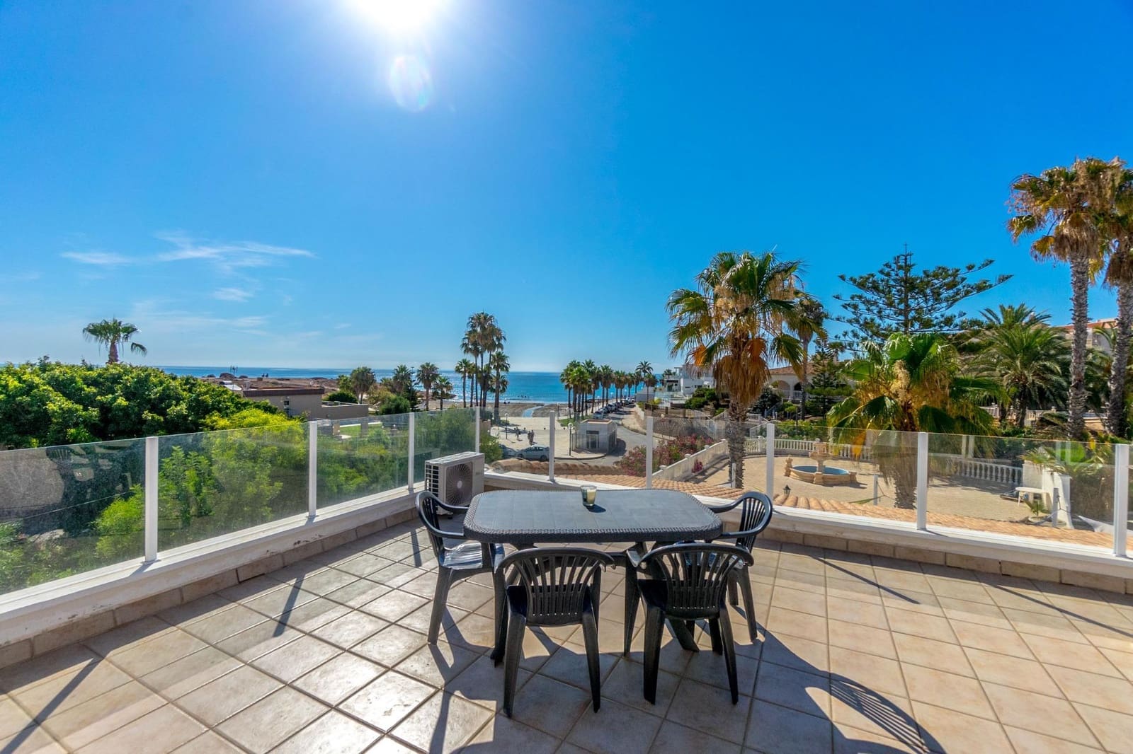 6 chambre Villa/Maison à vendre à Playa Flamenca avec piscine - 1 000 000 € (Ref: 8430675)