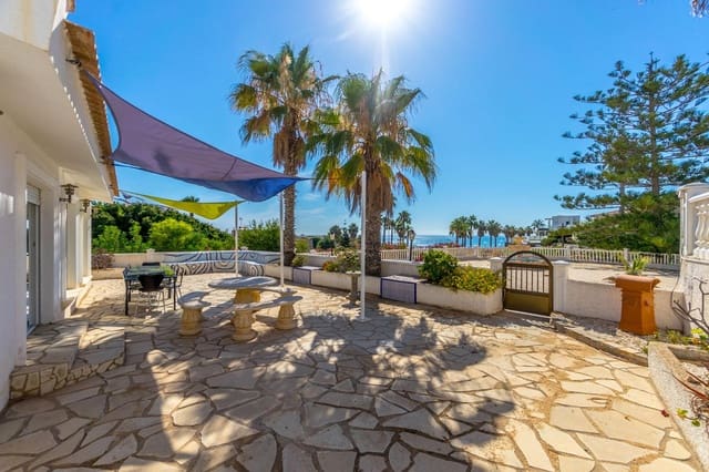 6 chambre Villa/Maison à vendre à Playa Flamenca, Orihuela avec piscine - 1 000 000 € (Ref: 8430675)