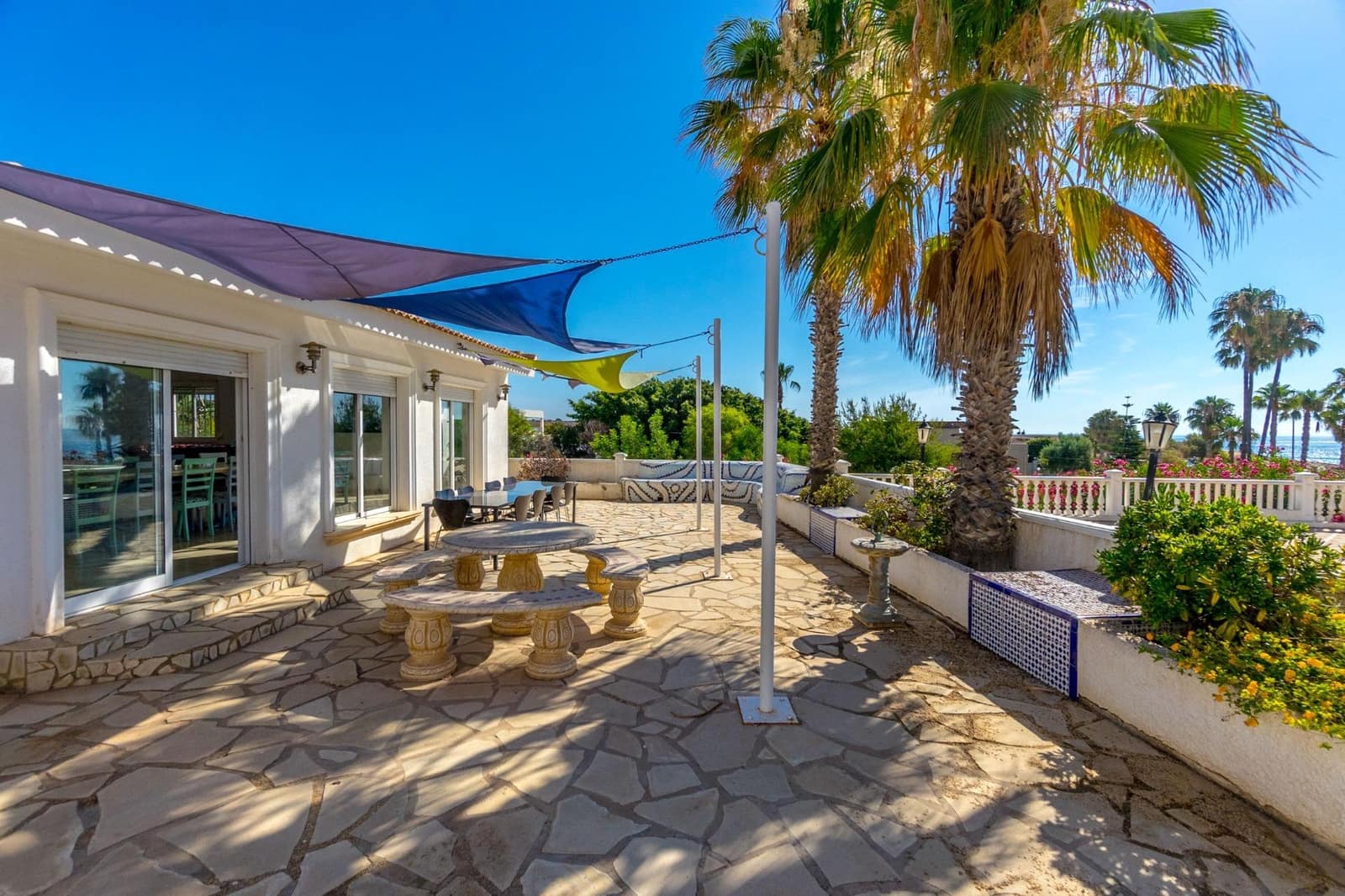 6 chambre Villa/Maison à vendre à Playa Flamenca avec piscine - 1 000 000 € (Ref: 8430675)