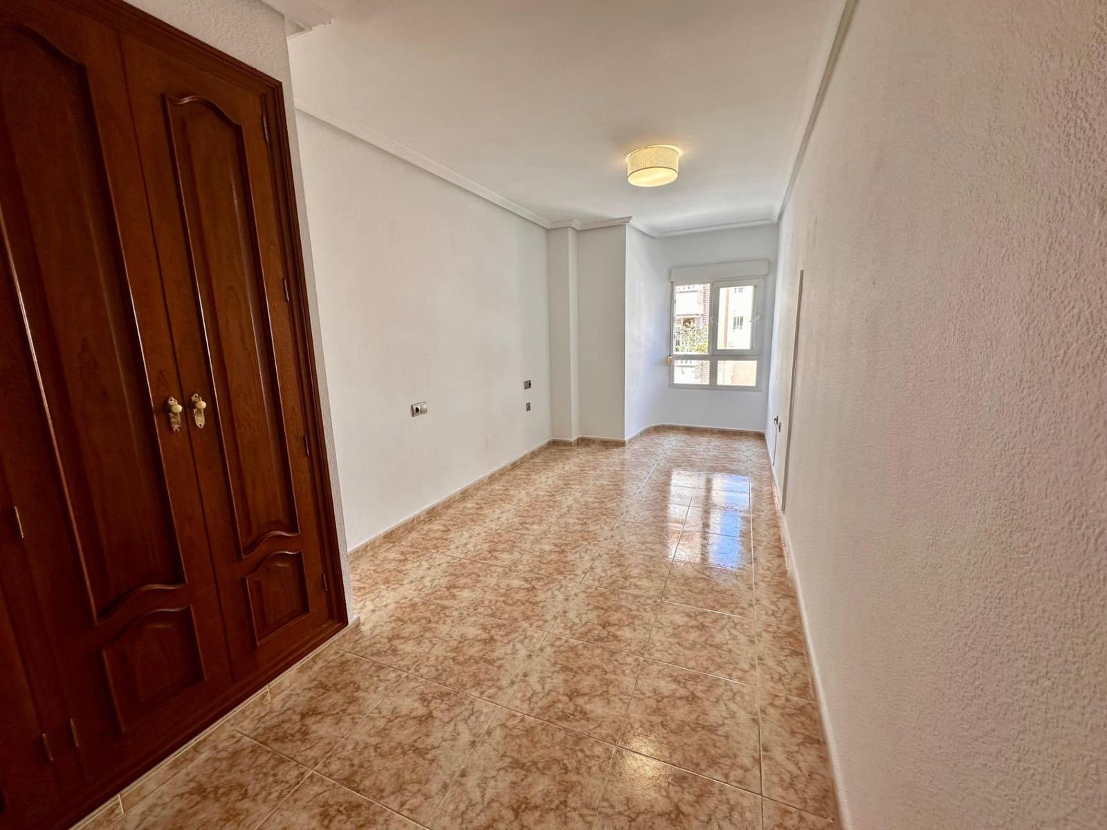 3 quarto Apartamento para venda em Torrevieja - 179 000 € (Ref: 8696510)