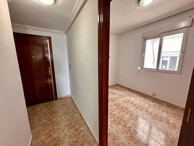 3 quarto Apartamento para venda em Puerto Deportivo, Torrevieja - 179 000 € (Ref: 8696510)