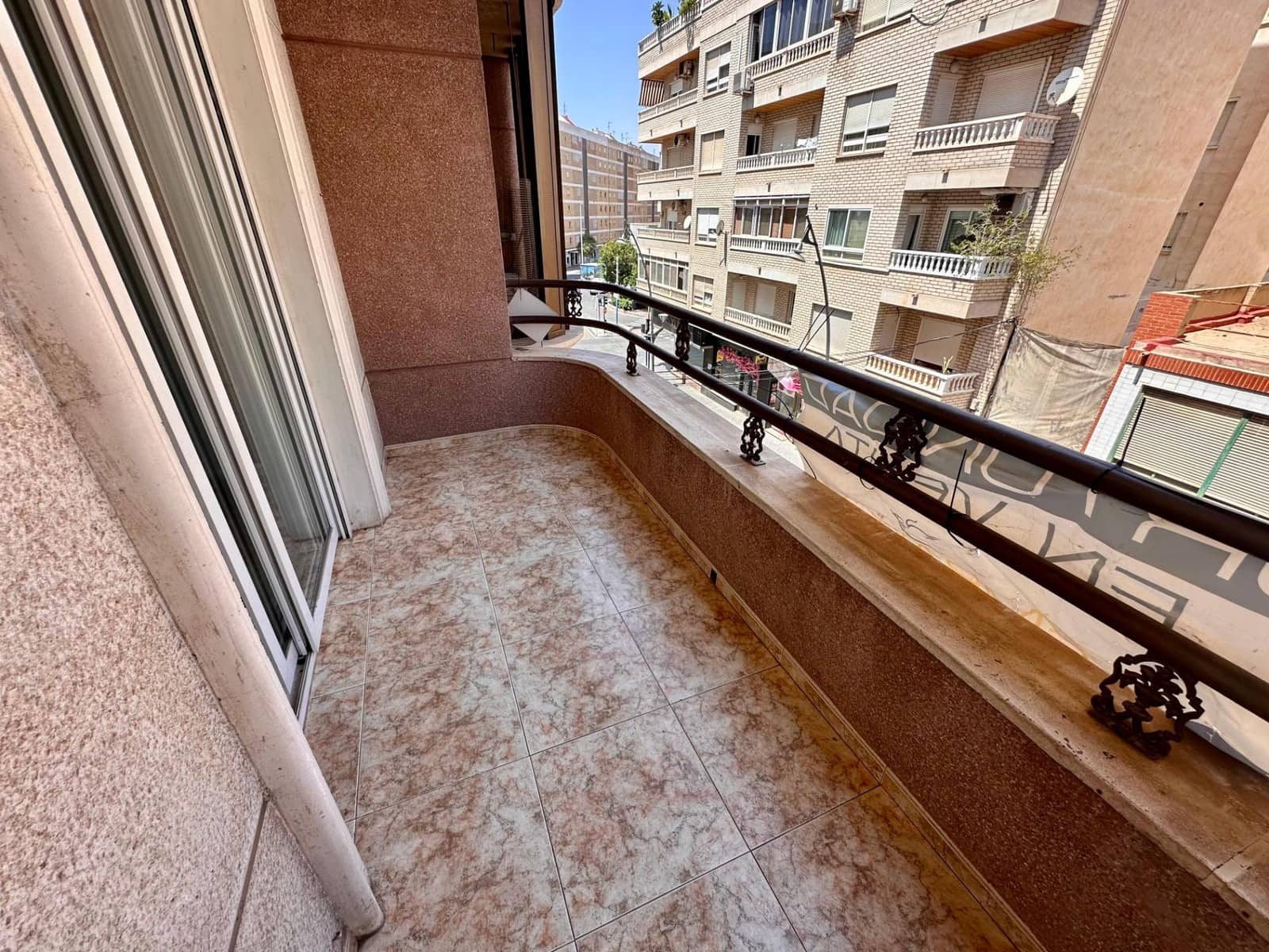 3 quarto Apartamento para venda em Torrevieja - 179 000 € (Ref: 8696510)