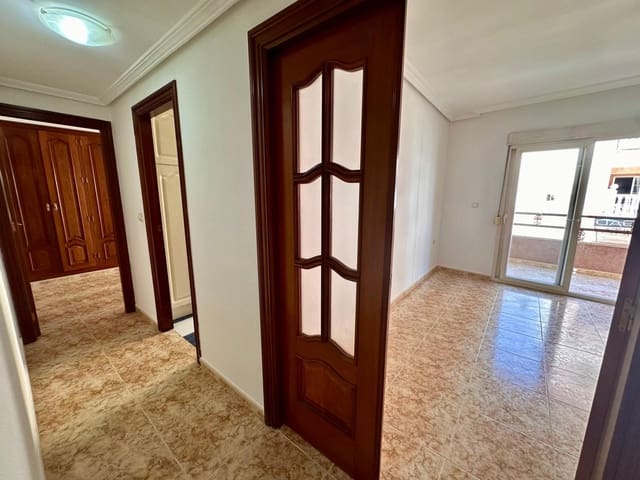 3 soveværelse Lejlighed til salg i Puerto Deportivo, Torrevieja - € 175.900 (Ref: 8696510)