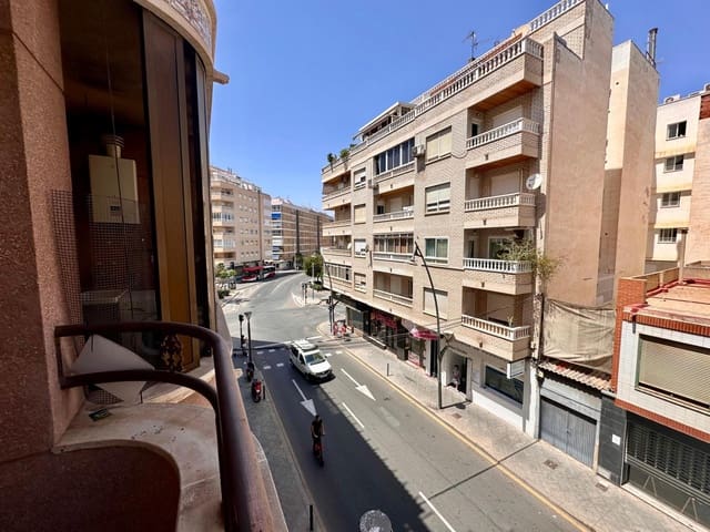 3 soveværelse Lejlighed til salg i Puerto Deportivo, Torrevieja - € 175.900 (Ref: 8696510)