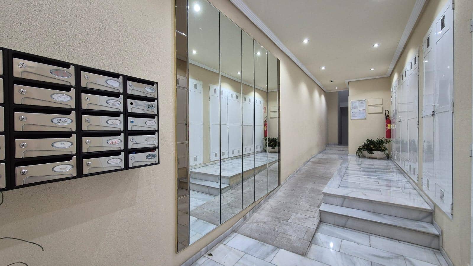 1 soverom Leilighet til salgs i Torrevieja med svømmebasseng garasje - € 119 900 (Ref: 8849319)