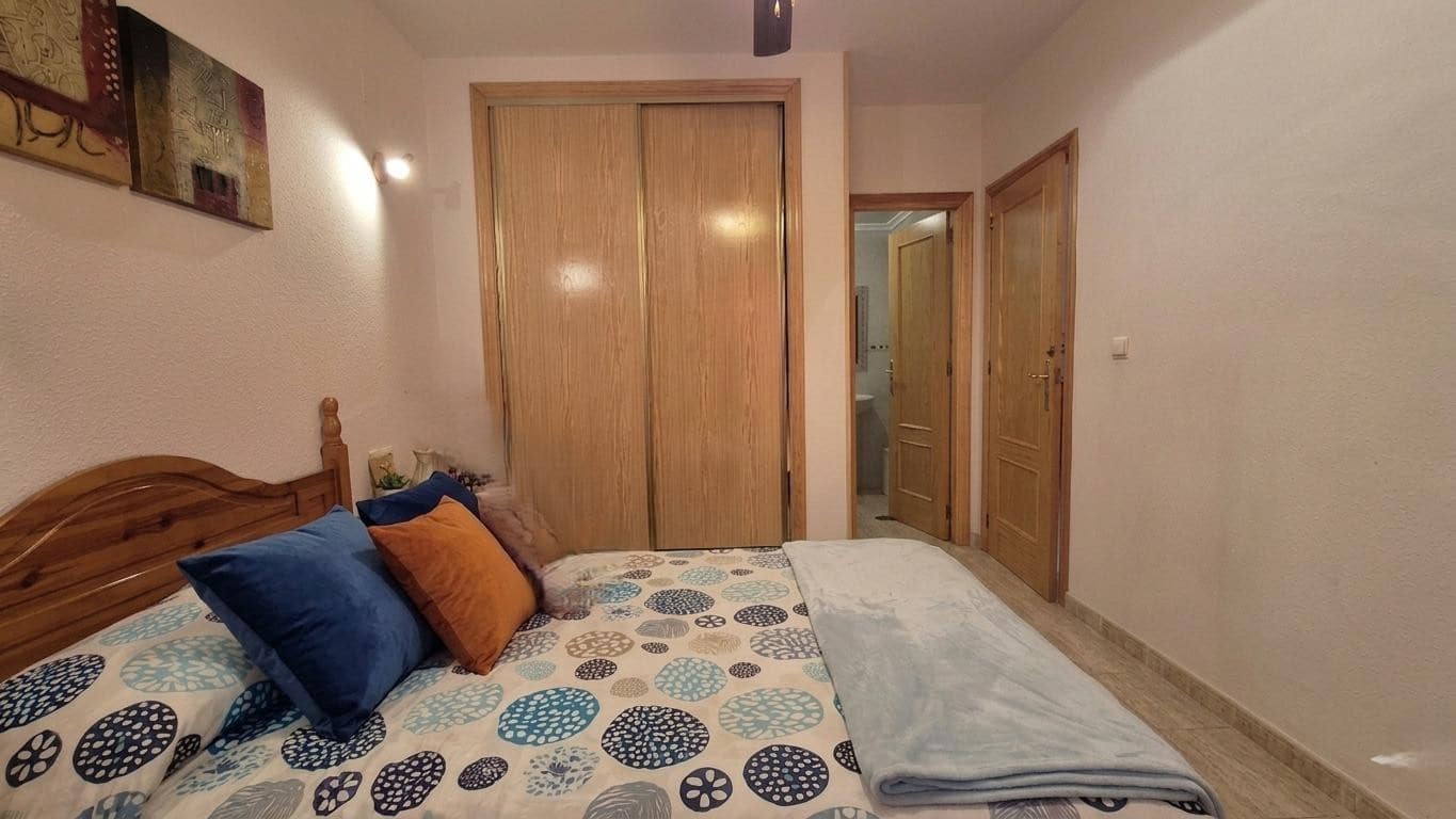 1 camera da letto Appartamento in vendita in Torrevieja con piscina garage - 119.900 € (Rif: 8849319)