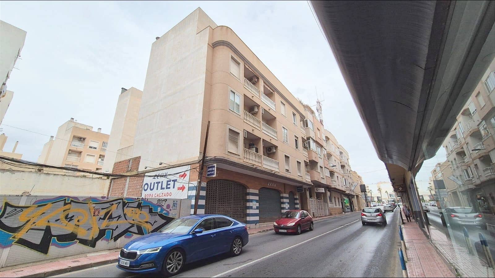 1 camera da letto Appartamento in vendita in Torrevieja con piscina garage - 119.900 € (Rif: 8849319)