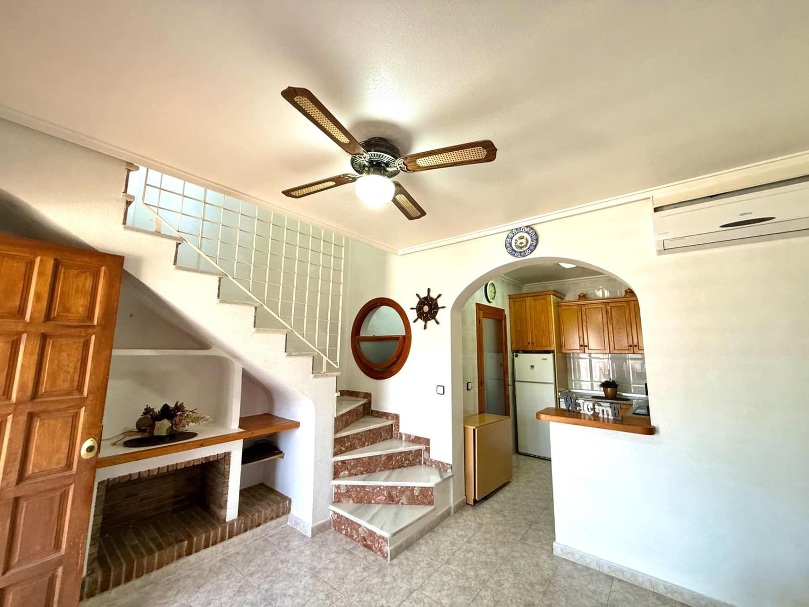 4 slaapkamer Rijtjeshuis te koop in Los Altos met zwembad - € 199.900 (Ref: 8943913)