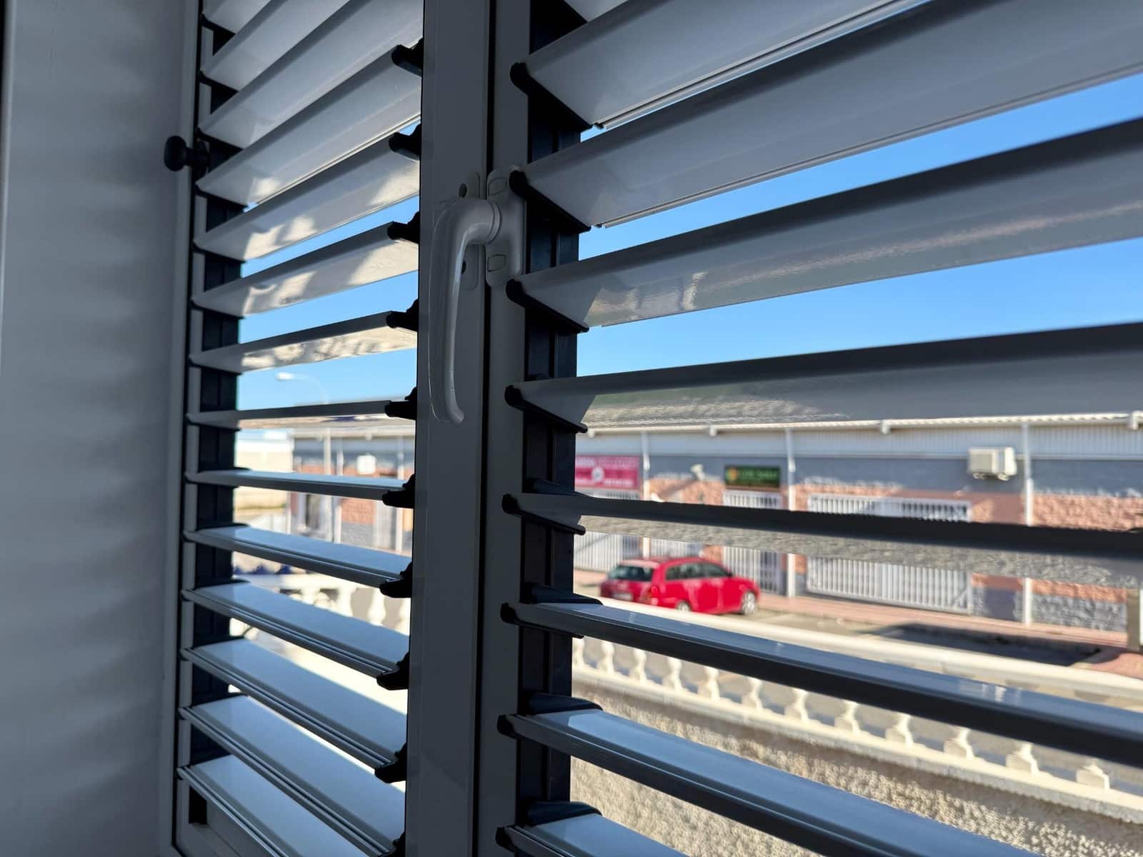 4 slaapkamer Rijtjeshuis te koop in Los Altos met zwembad - € 199.900 (Ref: 8943913)