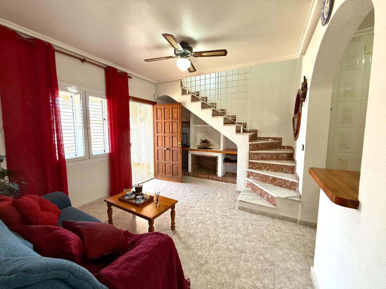4 bedroom Terraced Villa for sale in Los Altos with pool - € 199,900 (Ref: 8943913)
