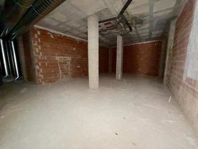 Gewerbe zu verkaufen in Parque de las Naciones, Torrevieja - 275.000 € (Ref: 8961738)