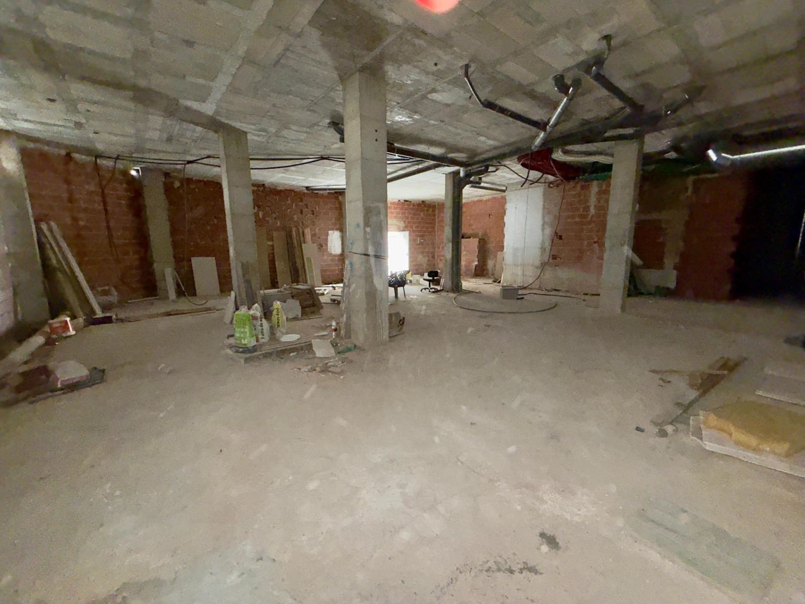 Gewerbe zu verkaufen in Torrevieja - 275.000 € (Ref: 8961738)