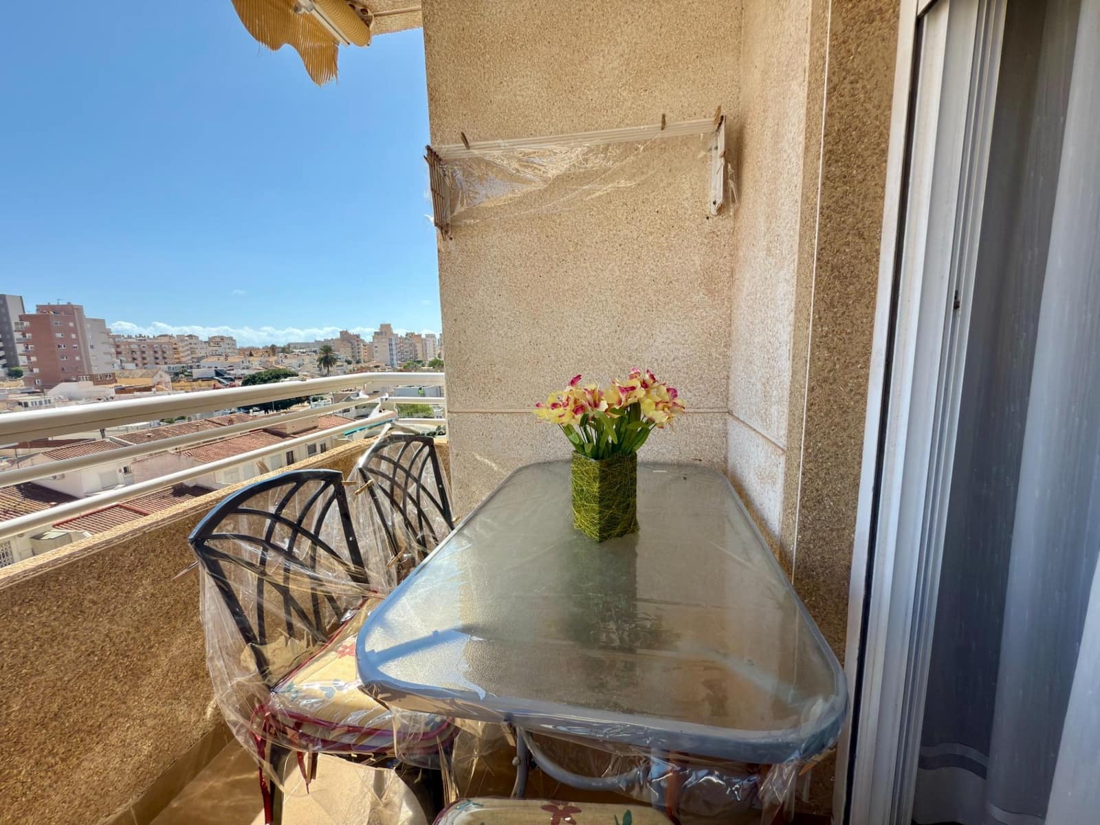 2 slaapkamer Appartement te koop in Torrevieja met zwembad - € 124.400 (Ref: 9149481)