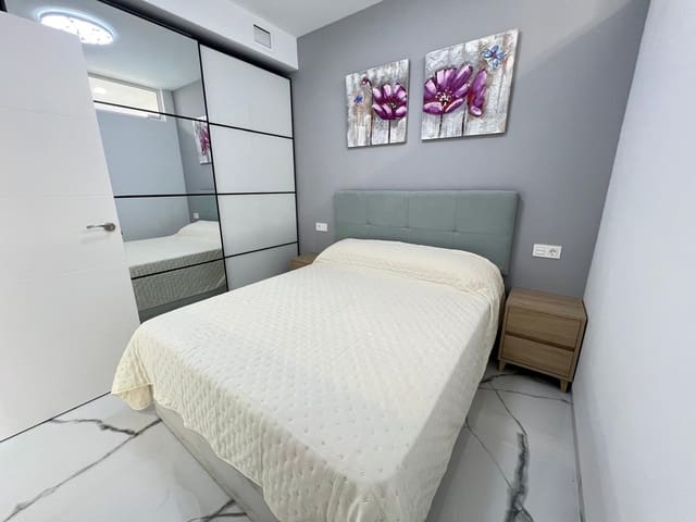 2 quarto Apartamento de Praia para venda em Playa del Cura, Torrevieja - 230 000 € (Ref: 9193925)