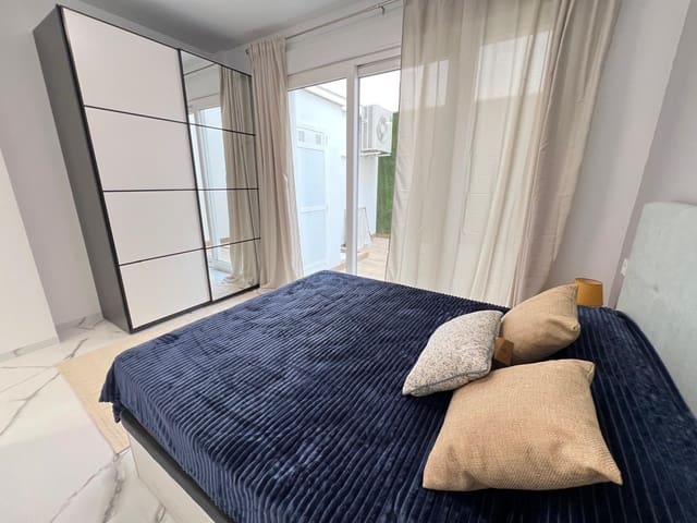 2 quarto Apartamento de Praia para venda em Playa del Cura, Torrevieja - 230 000 € (Ref: 9193925)