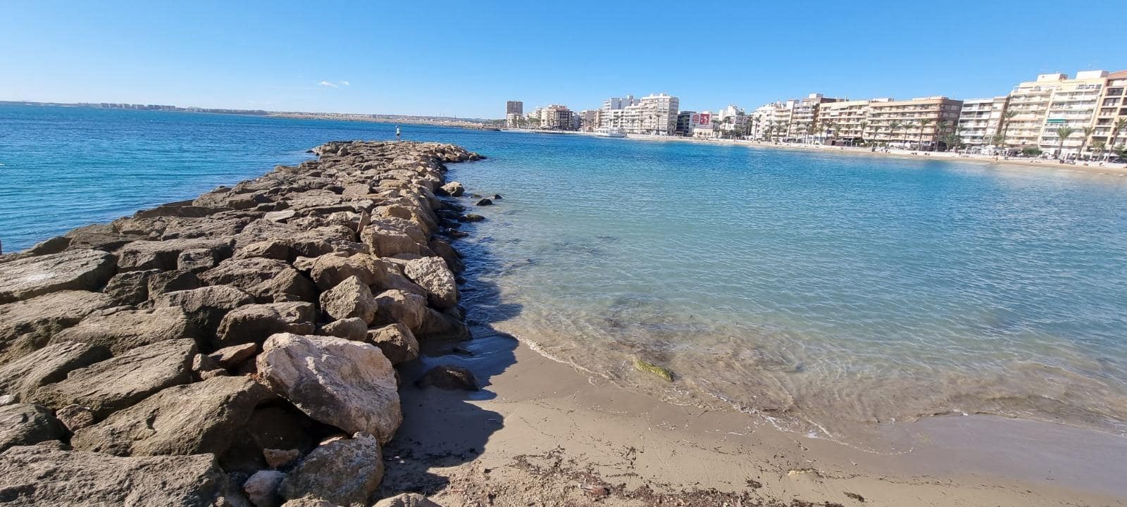 3 soverom Rekkehus til salgs i Torrevieja med svømmebasseng - € 265 000 (Ref: 9195726)