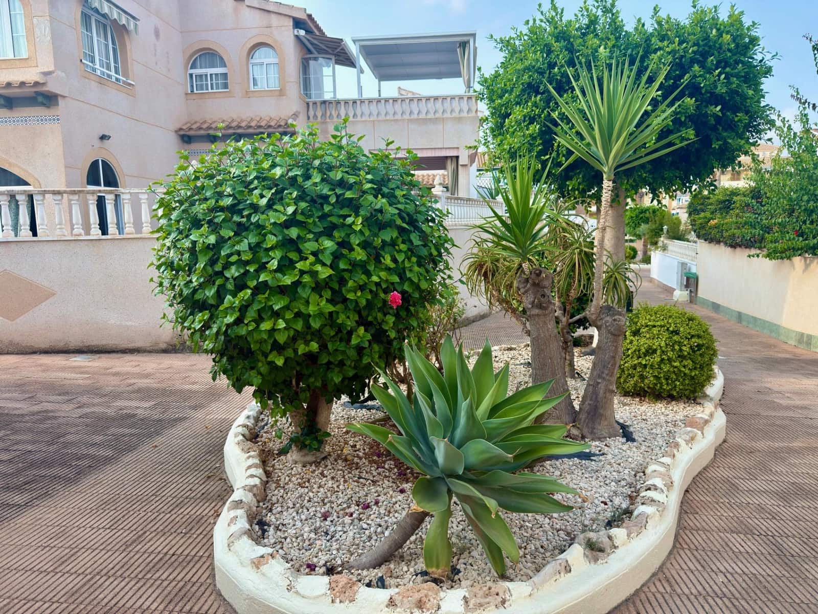 3 soverom Rekkehus til salgs i Torrevieja med svømmebasseng - € 265 000 (Ref: 9195726)