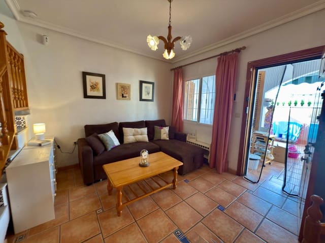 3 slaapkamer Rijtjeshuis te koop in Torreblanca, Torrevieja met zwembad - € 265.000 (Ref: 9195726)