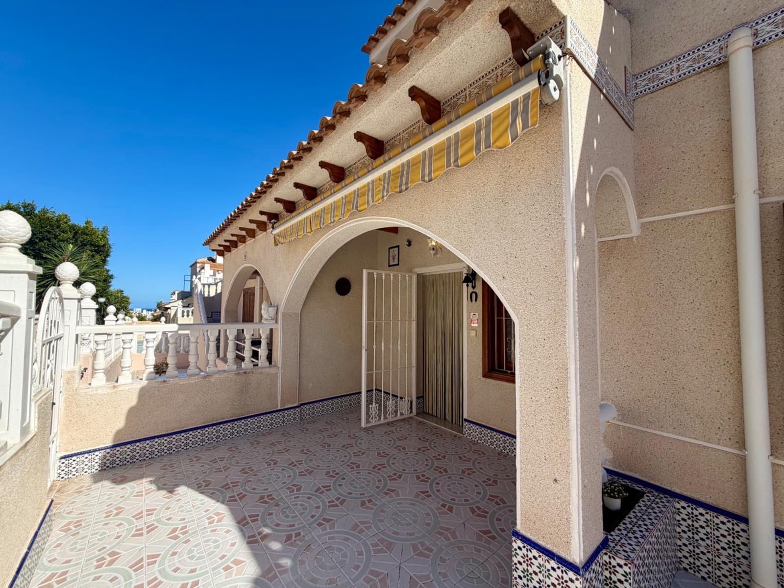 3 Zimmer Reihenhaus zu verkaufen in Los Altos mit Pool - 239.000 € (Ref: 9215227)