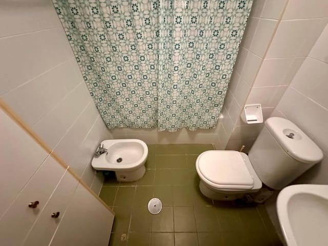 1 chambre Appartement à vendre à Playa de los Locos, Torrevieja avec piscine garage - 138 900 € (Ref: 9252225)