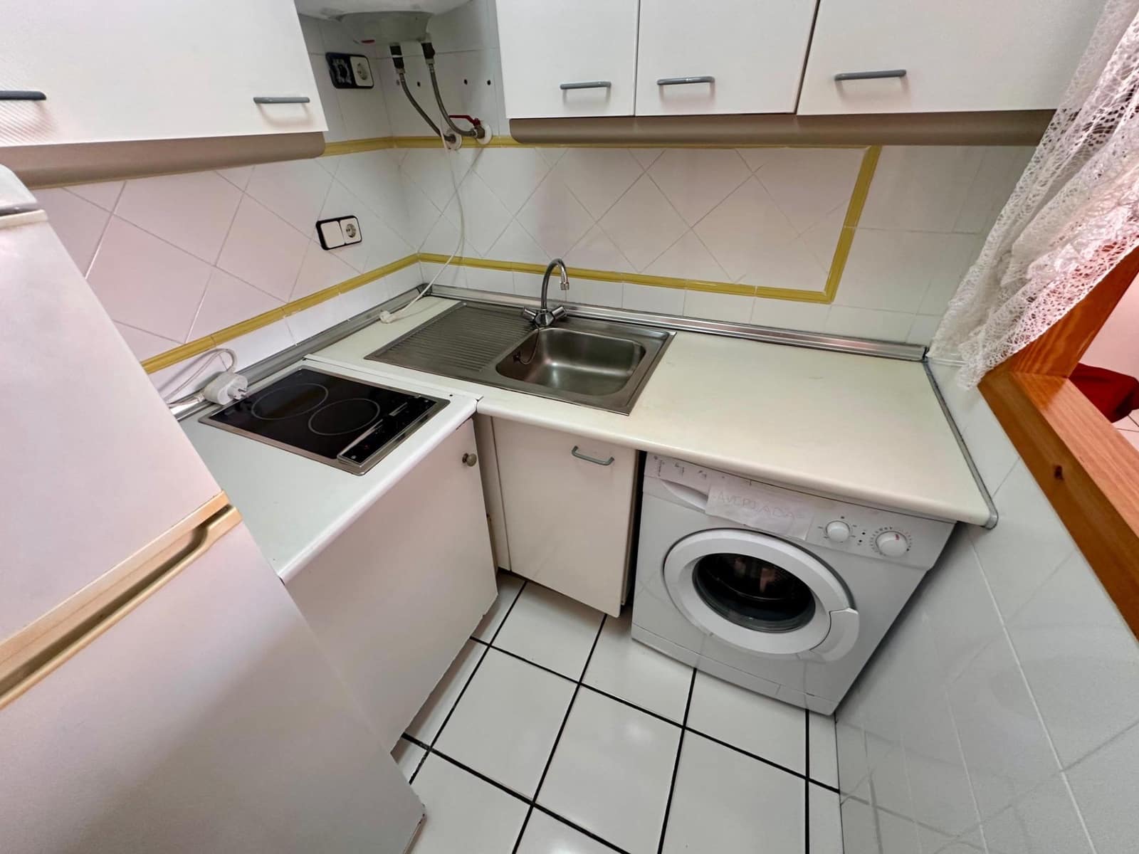 1 soveværelse Lejlighed til salg i Torrevieja med swimmingpool garage - € 138.900 (Ref: 9252225)