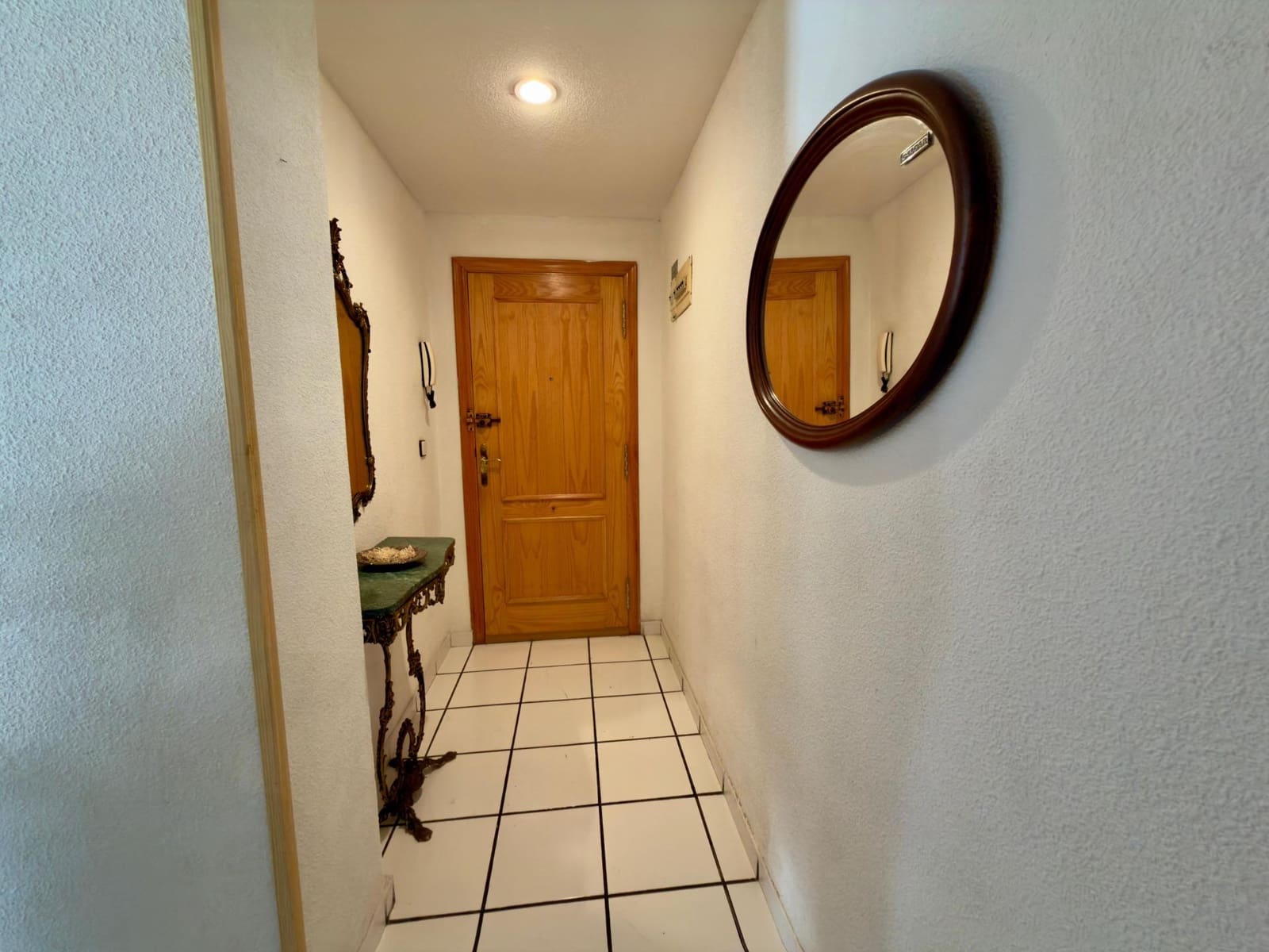 1 slaapkamer Appartement te koop in Torrevieja met zwembad garage - € 119.900 (Ref: 9252225)