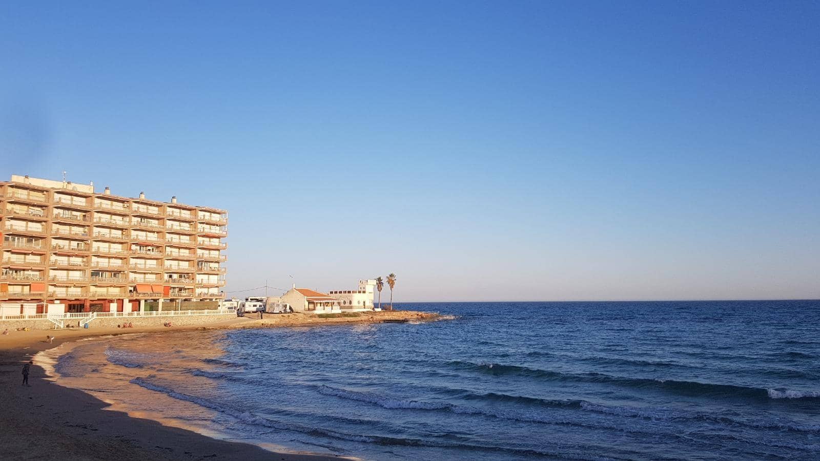 4 soveværelse Lejlighed til salg i Torrevieja med garage - € 219.680 (Ref: 9291443)