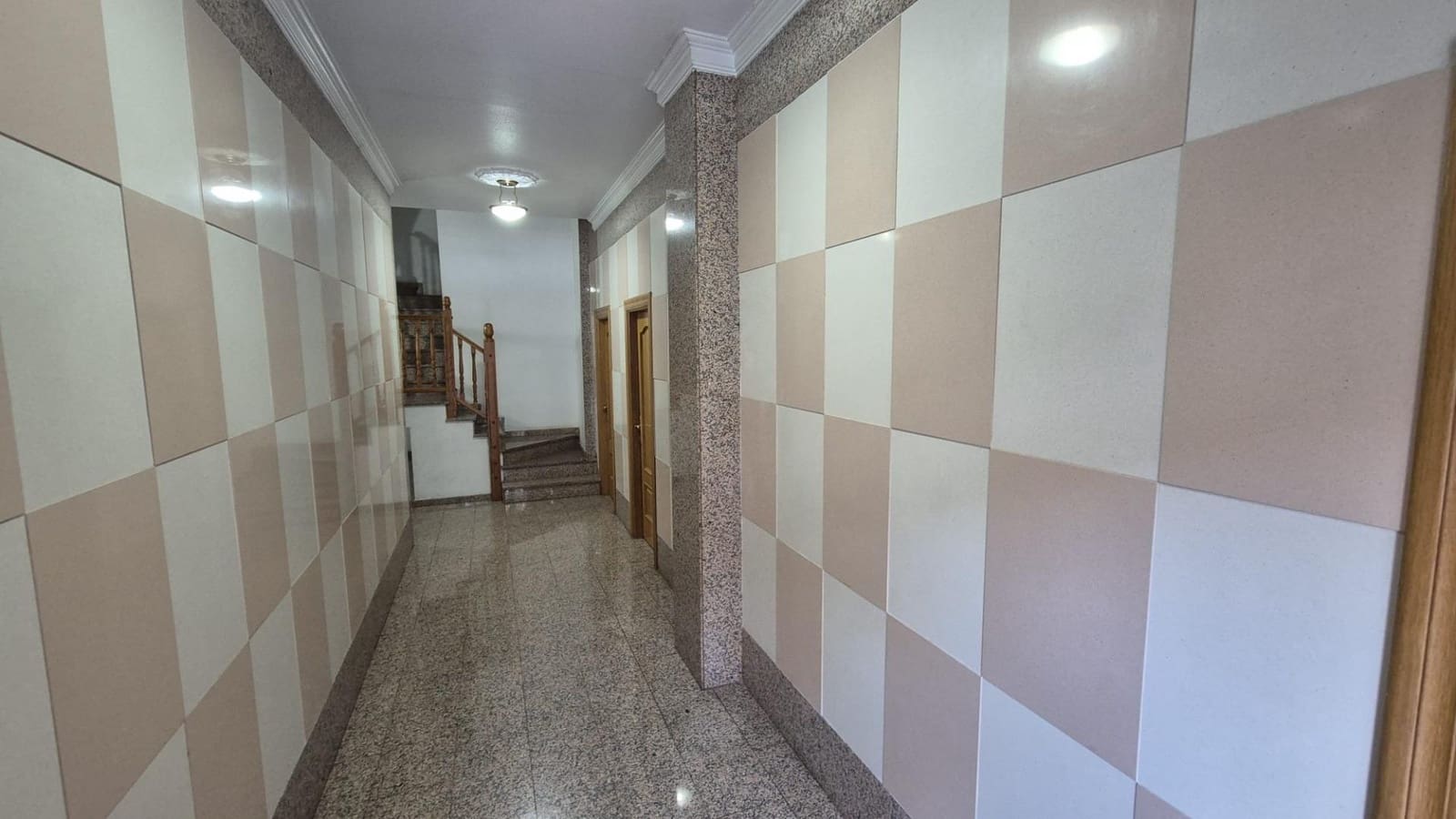 4 soveværelse Lejlighed til salg i Torrevieja med garage - € 219.680 (Ref: 9291443)