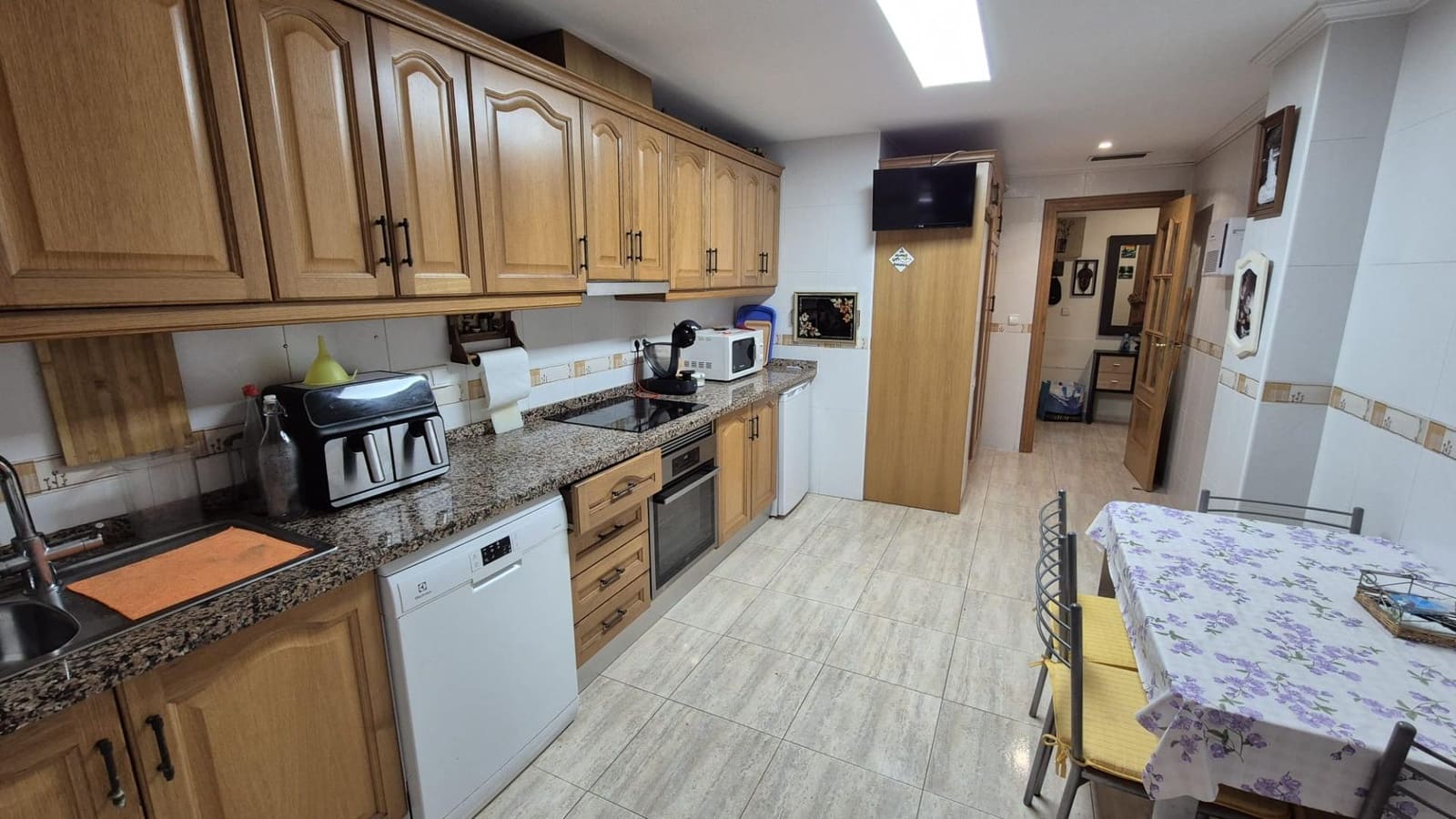 4 soveværelse Lejlighed til salg i Torrevieja med garage - € 219.680 (Ref: 9291443)