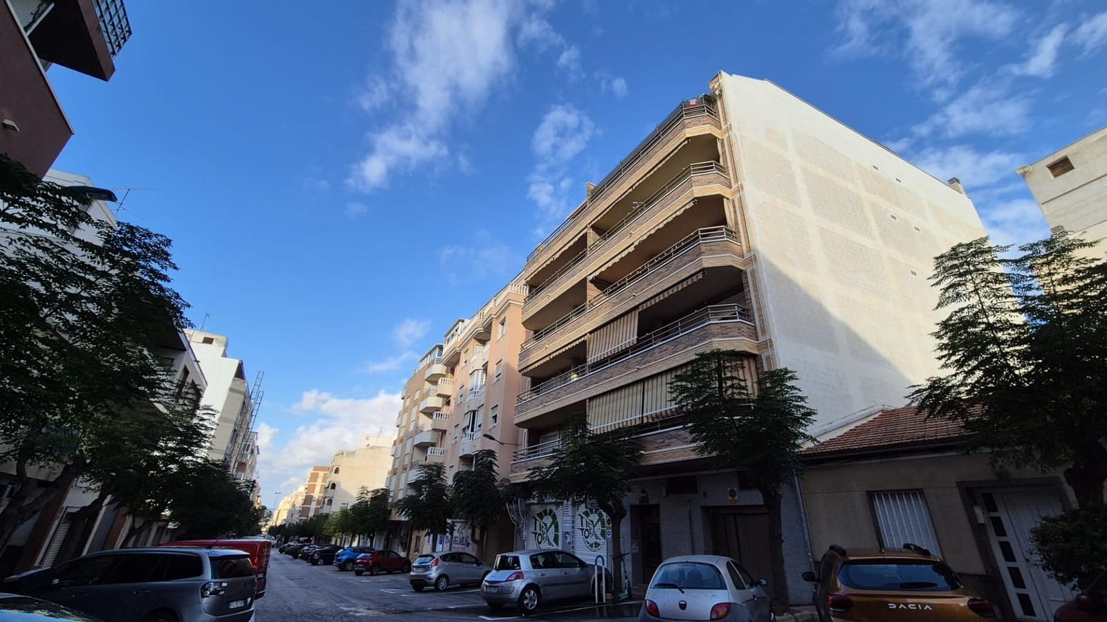 4 soveværelse Lejlighed til salg i Torrevieja med garage - € 219.680 (Ref: 9291443)