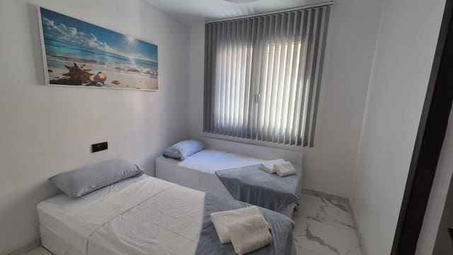 3 quarto Apartamento para venda em Playa del Acequión, Torrevieja - 183 750 € (Ref: 9297037)