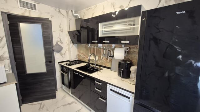 3 bedroom Apartment for sale in Playa del Acequión, Torrevieja - € 183,750 (Ref: 9297037)