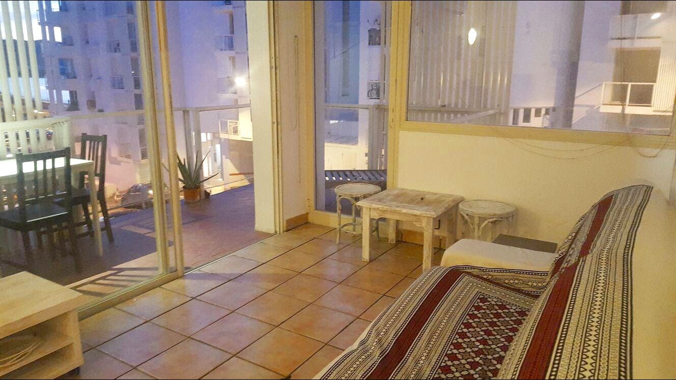 Studio for sale in Sant Antoni de Portmany - € 249,000 (Ref: 9338454)