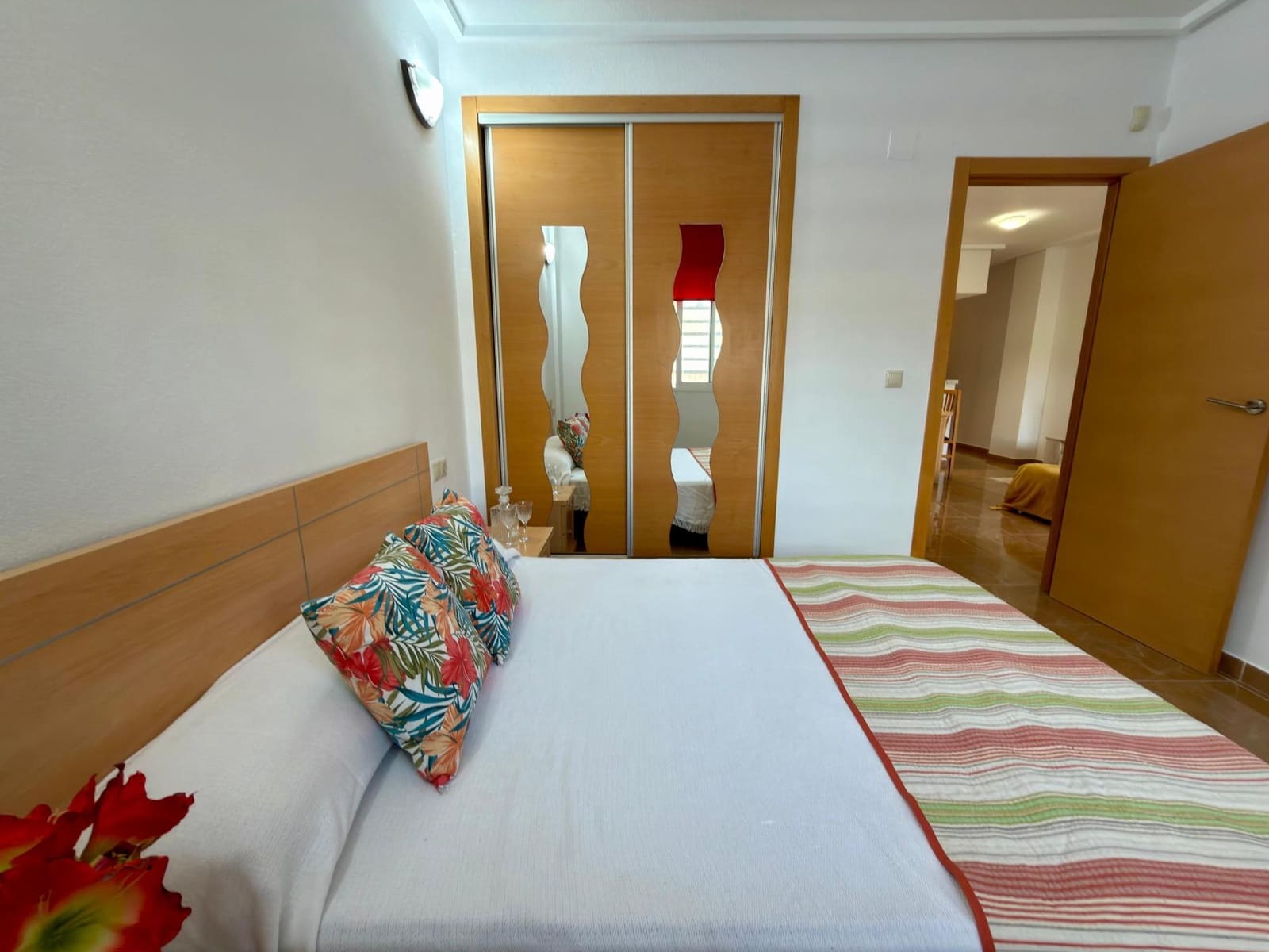 2 Zimmer Apartment zu verkaufen in Torrevieja mit Pool Garage - 119.000 € (Ref: 9344945)