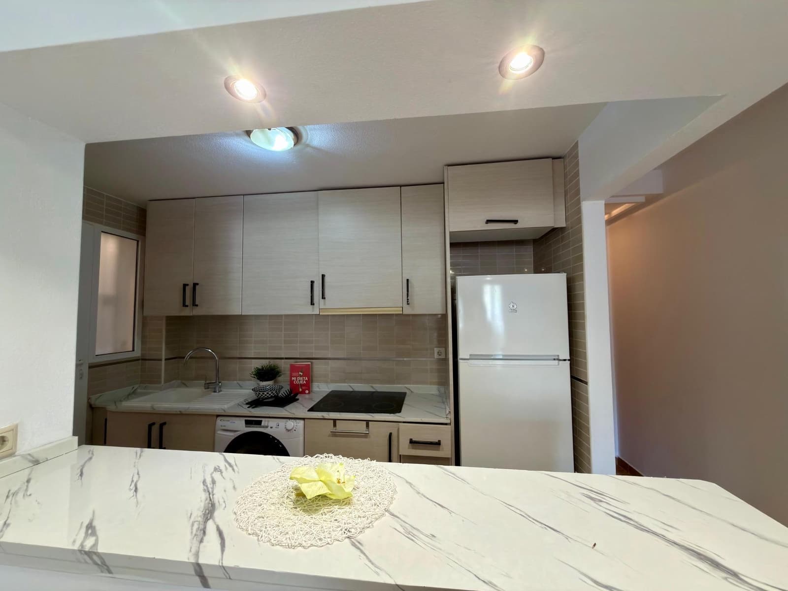 2 Zimmer Apartment zu verkaufen in Torrevieja mit Pool Garage - 119.000 € (Ref: 9344945)