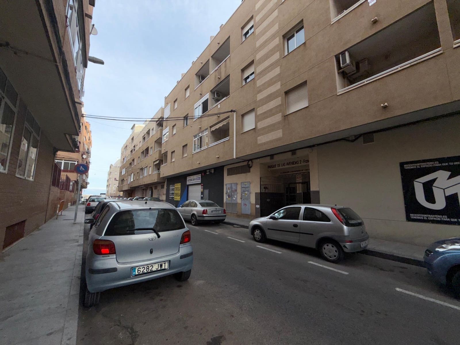 2 Zimmer Apartment zu verkaufen in Torrevieja mit Pool Garage - 119.000 € (Ref: 9344945)