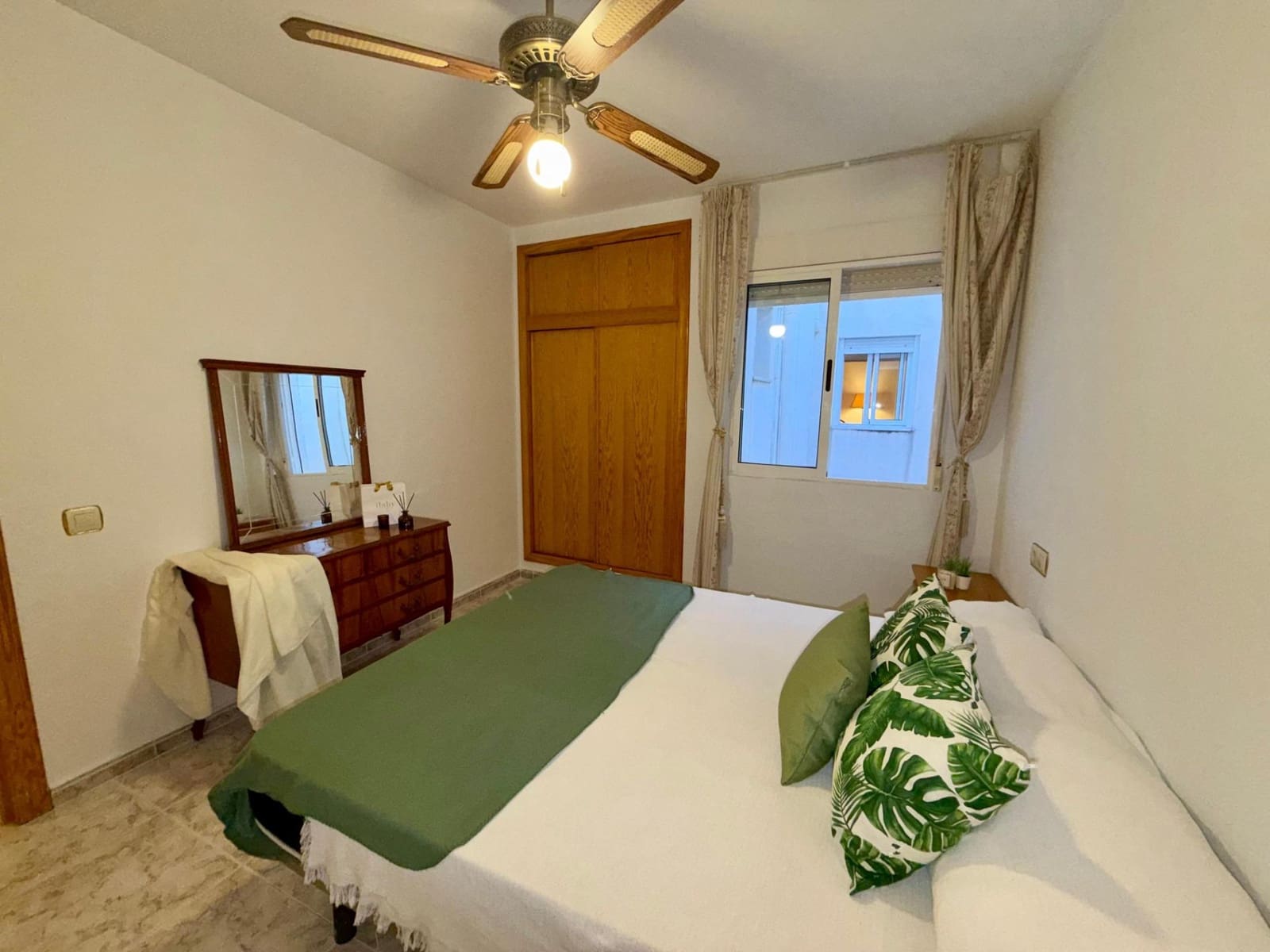 1 sovrum Takvåning till salu i Torrevieja - 110 000 € (Ref: 9359411)