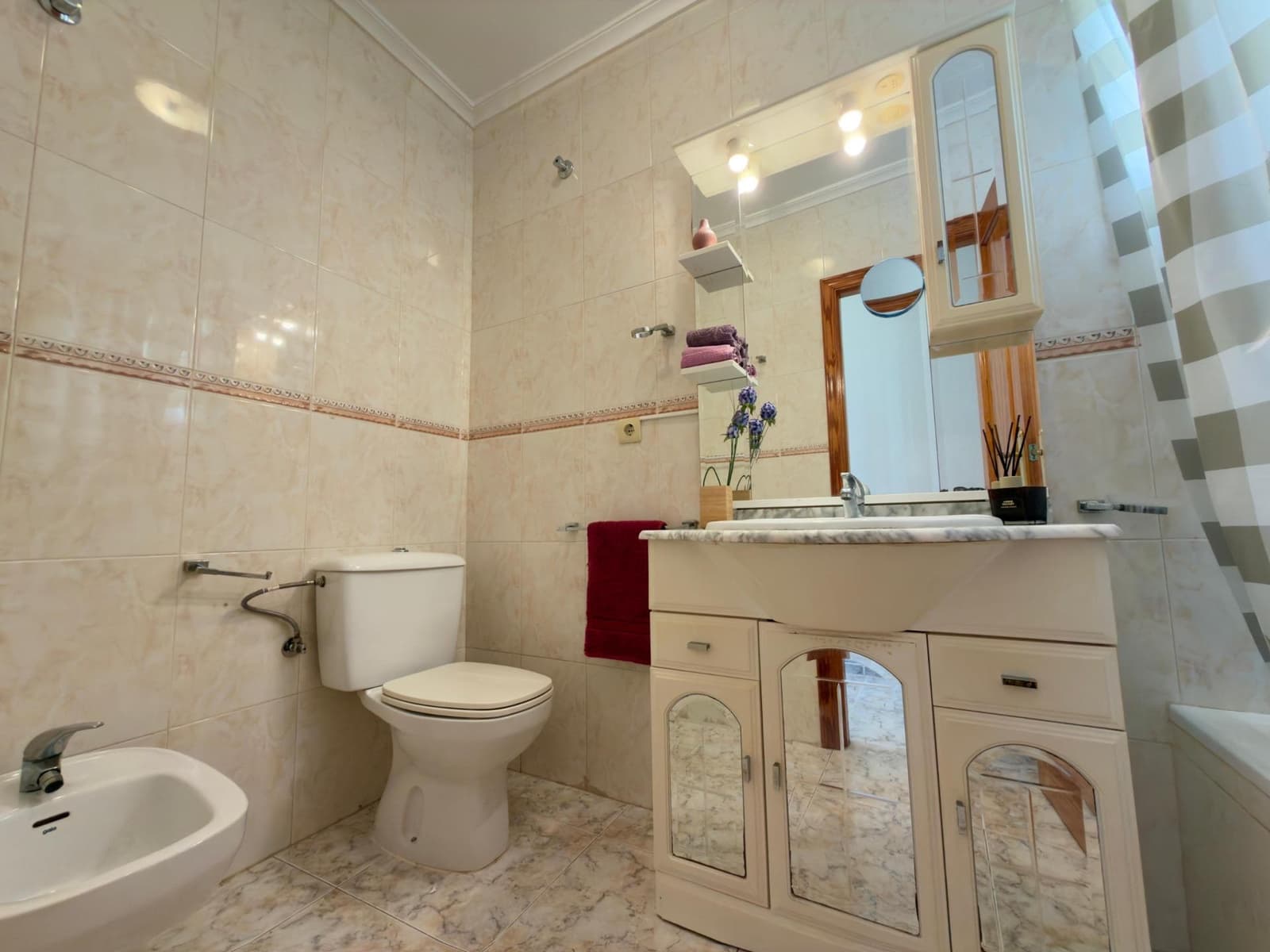 1 sovrum Takvåning till salu i Torrevieja - 110 000 € (Ref: 9359411)