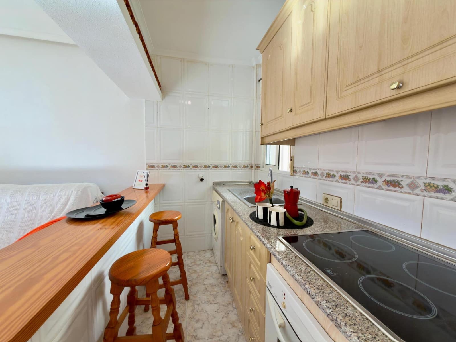 1 sovrum Takvåning till salu i Torrevieja - 110 000 € (Ref: 9359411)