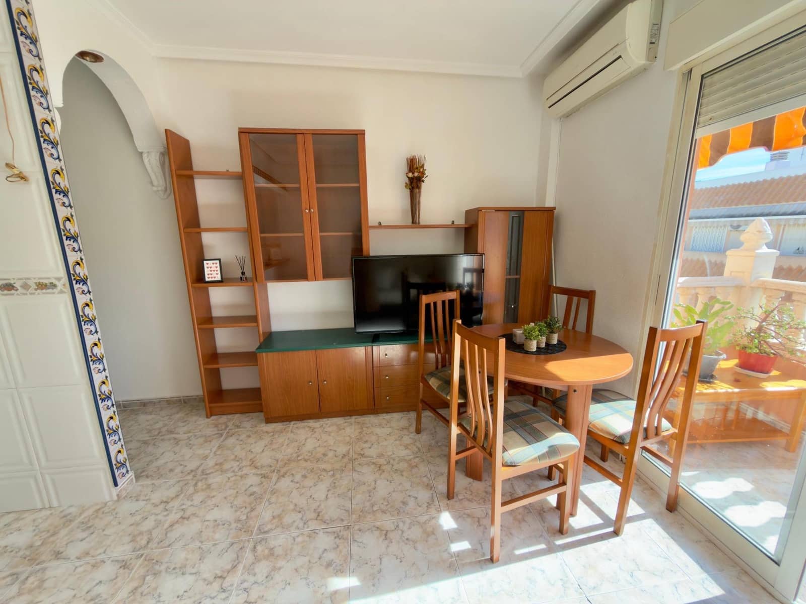 1 soveværelse Penthouse til salg i Torrevieja - € 109.900 (Ref: 9359411)